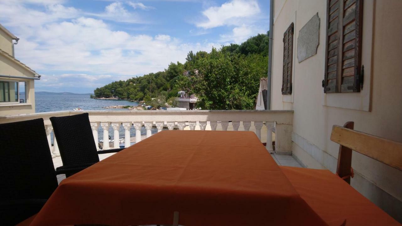 Apartment In A Beautiful Bay Sascica サリ エクステリア 写真