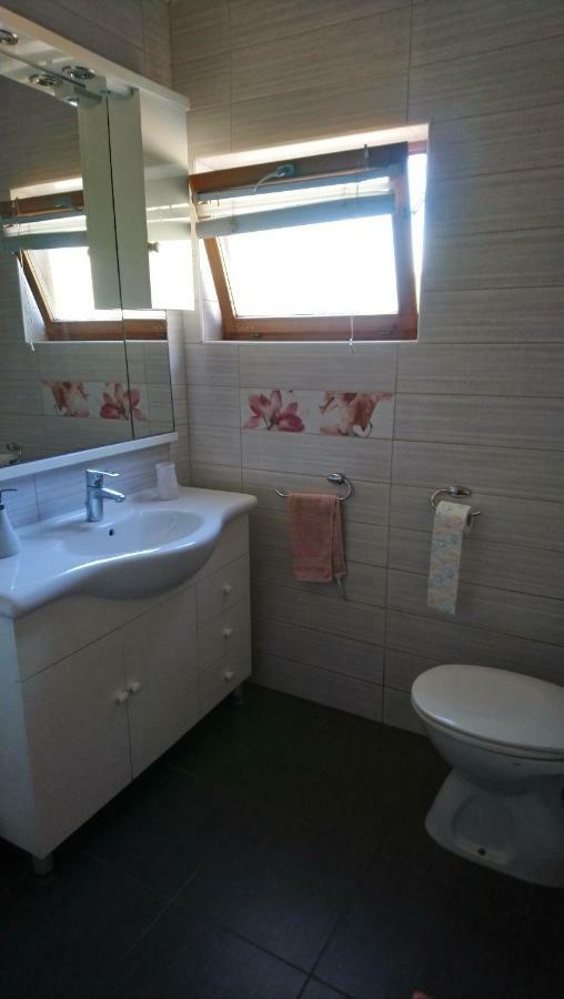 Apartment In A Beautiful Bay Sascica サリ エクステリア 写真